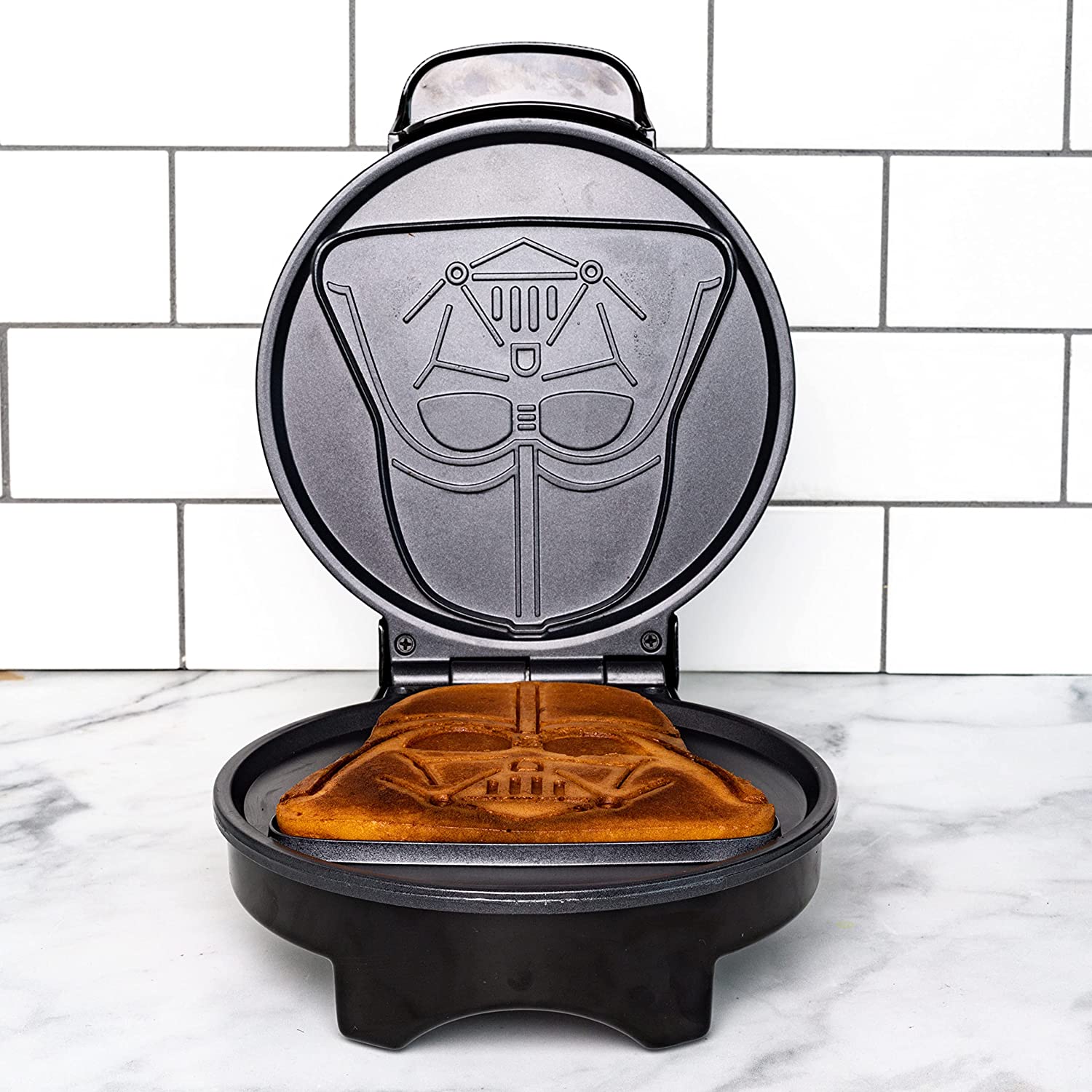 Star Wars Darth Vader Electronic Waffle Maker